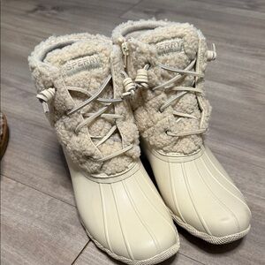 Sperry Women's Tan Winter Boots